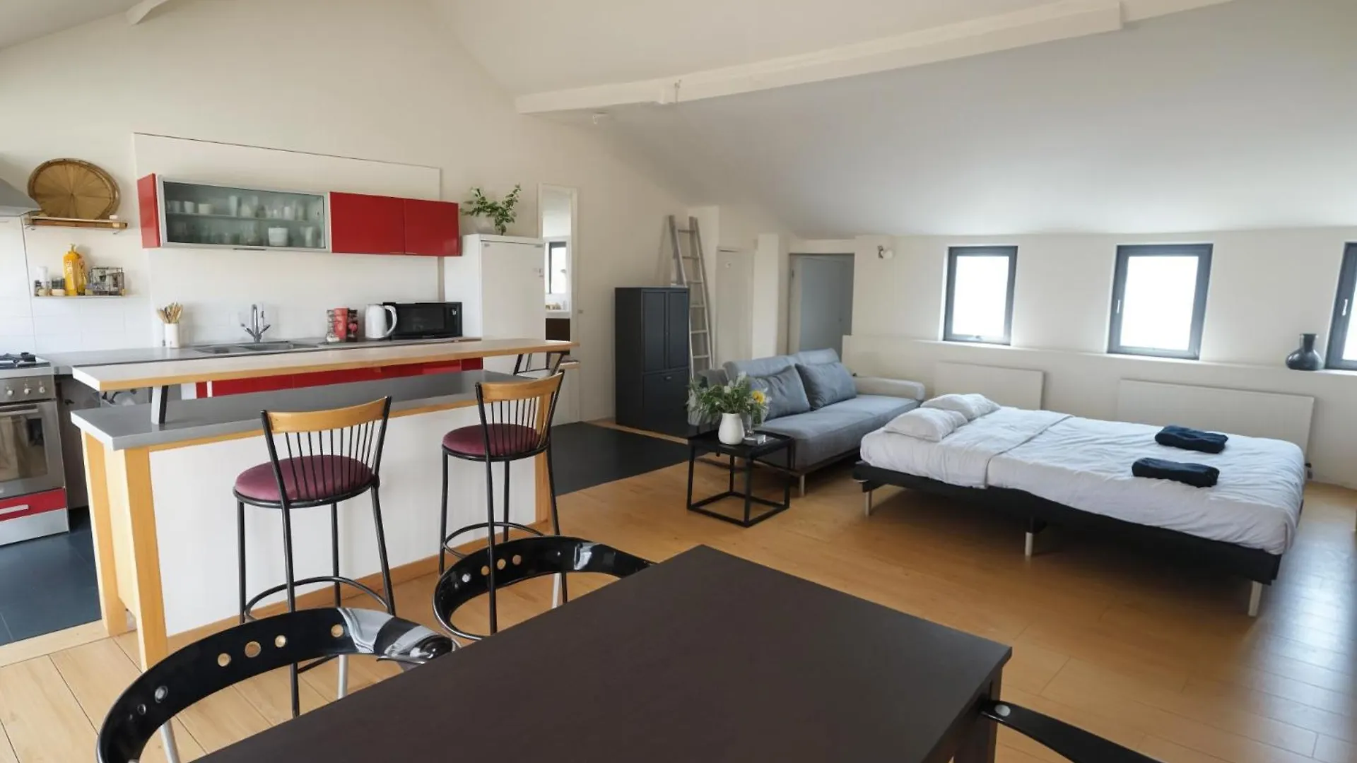 Apartment Penthouse Confortable 2 Chambres Au Coeur De Bruxelles